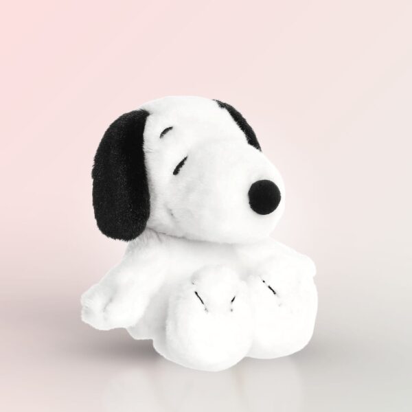 Giant Snoopy Plush - Image 4